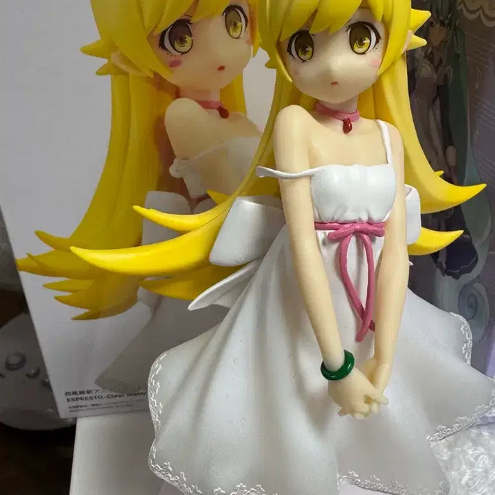 [BUNJANG] Oshino Shinobu Figure / 오시노 시노부 피규어