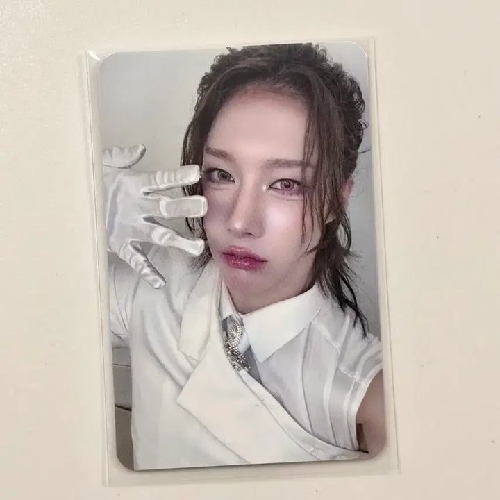 [BUNJANG] XLOV LUI Fan Meeting Photocard / XLOV 엑스러브 LUI 루이 팬미팅 포카