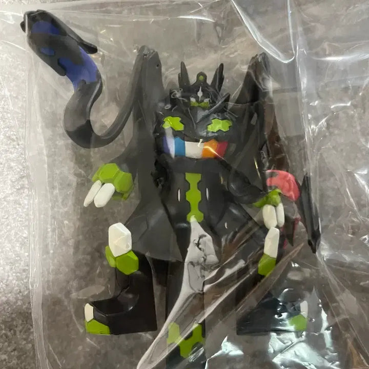 [BUNJANG] Pokemon Moncolle Zygarde Perfect Form (Other Form) / 포켓몬스터 몬코레 지가르데 퍼펙트폼 (언어더폼)