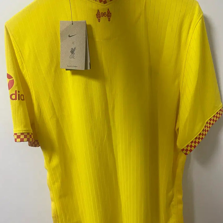 [SOLD OUT] 리버풀 21/22 드라이핏 스타디움 써드
