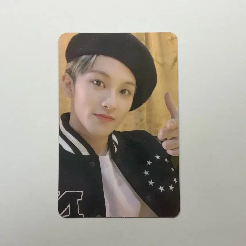 [BUNJANG] NCT 127 Mark Neo Zone Hero Beret Photocard / nct 엔시티127 마크 영웅 네오존 키트 베레모 포카