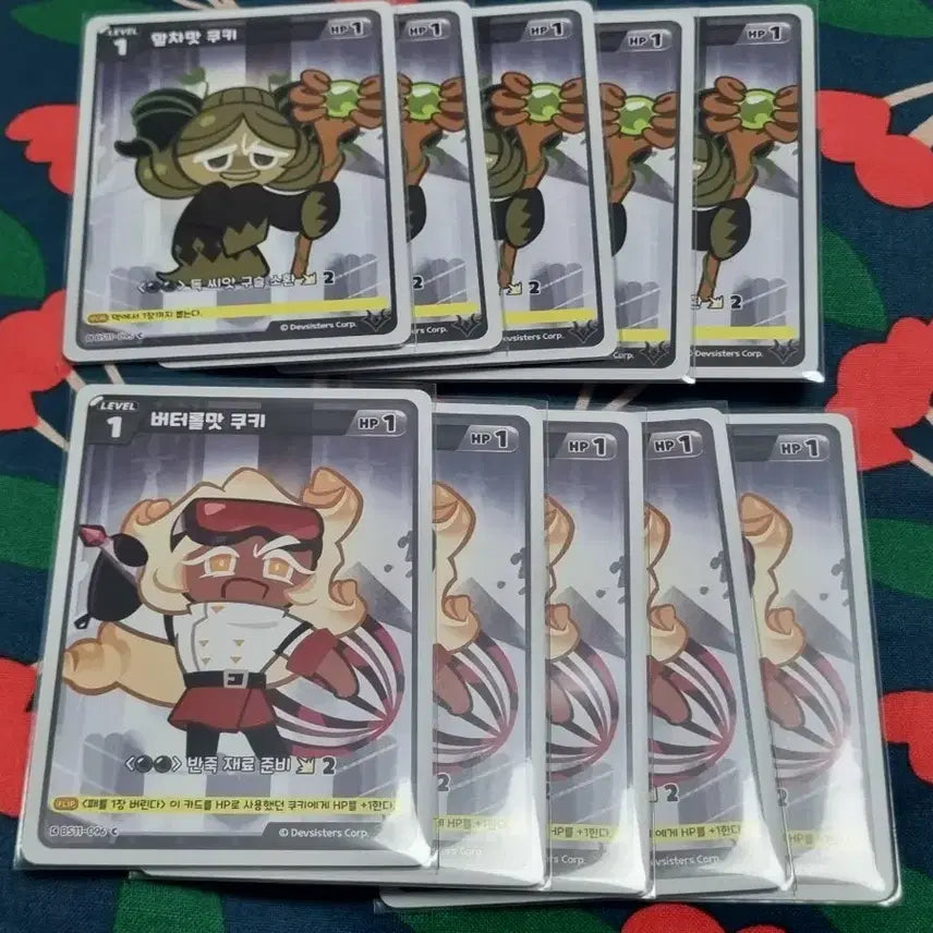 [BUNJANG] Cookie Run Kingdom Butter Roll Cookie &amp; Matcha Cookie Card Bundle Set / 쿠키런킹덤 버터롤맛 쿠키, 말차맛 쿠키 카드 굿즈 일괄