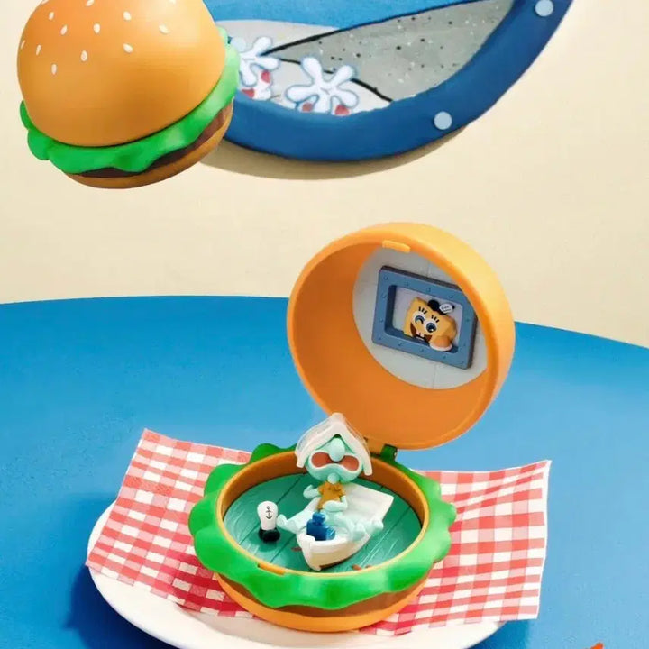 [BUNJANG] Pop Mart SpongeBob Krabby Patty Burger Figure (Sealed) / (완전미개봉)팝마트 스폰지밥 크래비 패티 버거 피규어