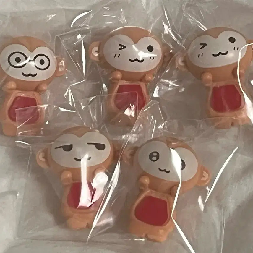 [SOLD OUT] 일괄 미개봉 핑루 감자숭이 히퍼 요즘그릭요거트 피규어