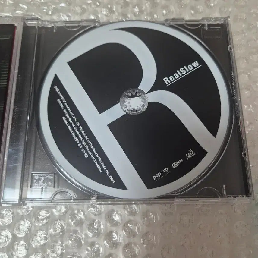 [BUNJANG] Wheesung Realslow is Back Album CD (Unsealed) / 휘성 Realslow is back 앨범CD개봉