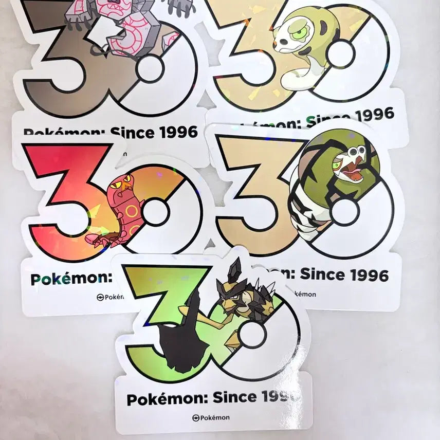 [BUNJANG] Pokemon 30th Anniversary Logo Sticker Set (Gen 8) / 원가양도] 포켓몬 30주년 로고스티커 8세대