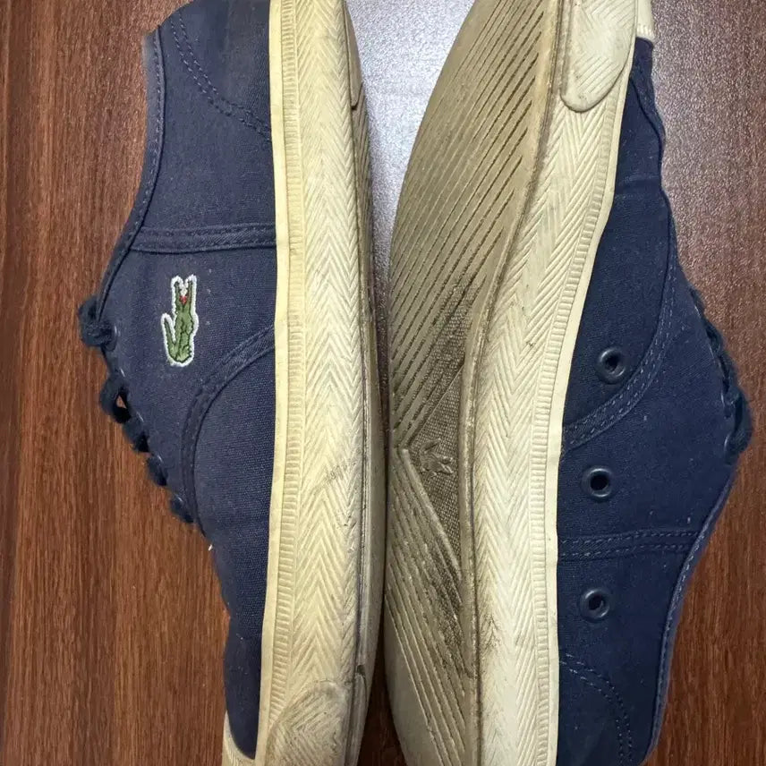 [BUNJANG] Lacoste Navy Canvas Sneakers / 라코스테 네이비 캔버스 스니커즈
