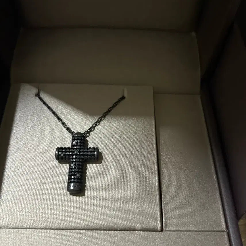 [BUNJANG] Damiani Metropolitan Diamond Necklace Black / DAMIANI 메트로폴리탄 다이아몬드 네클리스 블랙