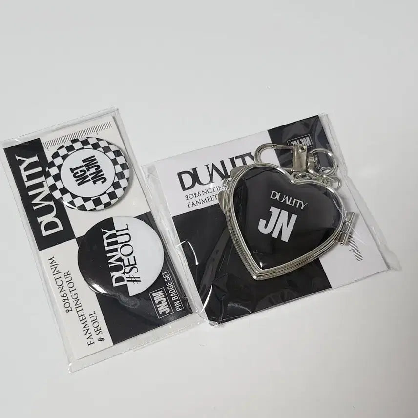 [SOLD OUT] NCT JNJM DUPLITY 핀뱃지 거울 키링 세트