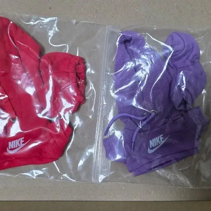 [BUNJANG] 10cm Doll Clothes Nike Hoodie Set (Red/Purple) / 10cm인형옷 나이키후드 세트 빨강 보라 일괄