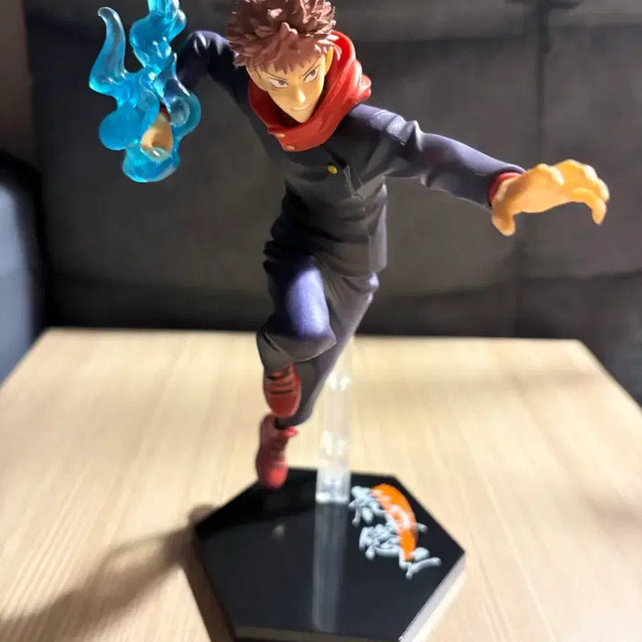 [BUNJANG] Jujutsu Kaisen Ichiban Kuji A Prize Yuji Itadori Figure / 주술회전 제일복권 A상 이타도리 유지 피규어