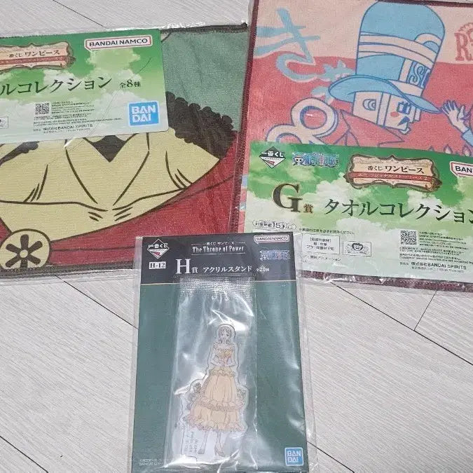 [BUNJANG] One Piece Ichiban Kuji Emotion Stories Rebecca &amp; Kyros Acrylic Stand Set / 원피스 제일복권 이모션 스토리즈 레베카 퀴로스 드레스로자
