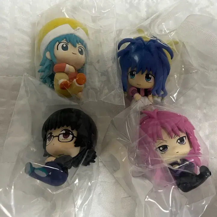 [BUNJANG] Hunter x Hunter Suwarasetei Girls Set Unsealed Bundle (Machi, Shizuku, Phinks, Neon) / 헌터헌터 스와라세타이 걸즈 세트 미개봉 일괄 (마치 시즈크 폰즈 네온)