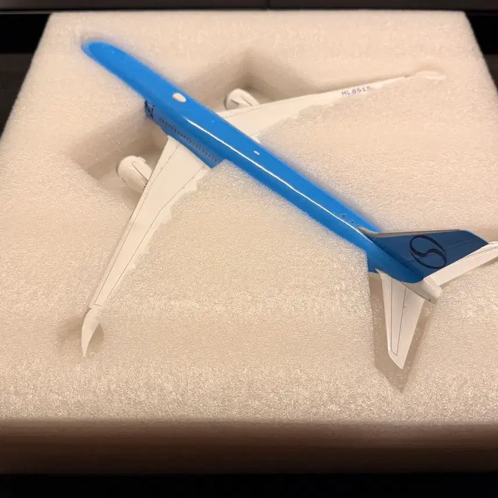 [BUNJANG] SQWings Korean Air New Livery B787-10 1:200 Die-cast Model / SQWings 대한항공 신도장 B787-10 1:200 S급 풀박스