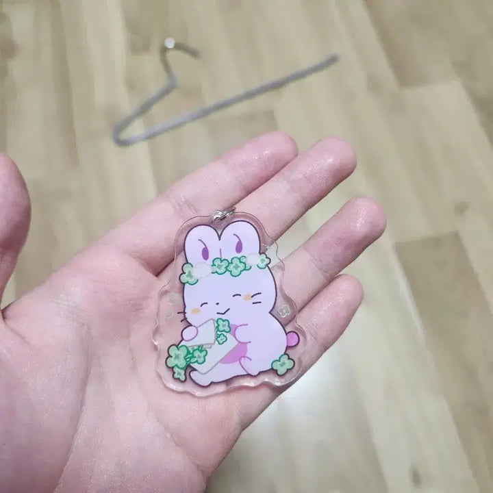 [BUNJANG] Pixely Suhyun Acrylic Keyring / 픽셀리 수현 아크릴 키링