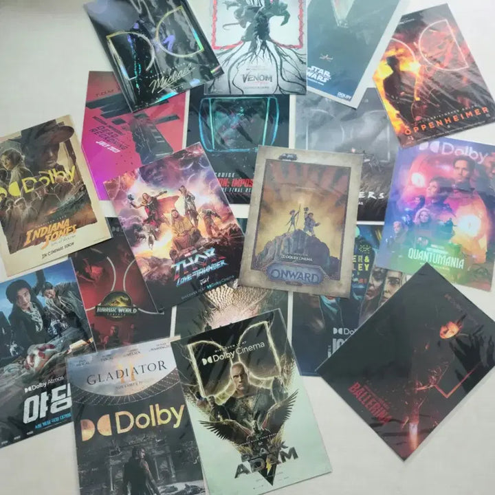 [BUNJANG] Dolby Cinema / Atmos Poster Bundle (18 Types) / 돌비시네마 포스터 18종 일괄 판매합니다.