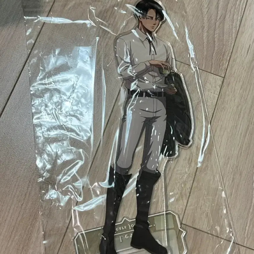 [BUNJANG] Attack on Titan Levi 10th Anniversary Big Acrylic Stand / 진격의 거인 10주년 리바이 빅 아크릴
