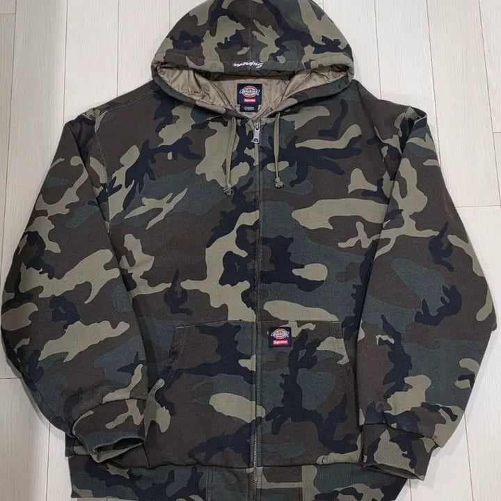 [BUNJANG] Supreme x Dickies Quilted Lined Zip Up Hoodie Sweatshirt Woodland Camo / 슈프림 x 디키즈 퀼티드 라인드 집업 후드 스웨트셔츠 우드랜드 카모 25