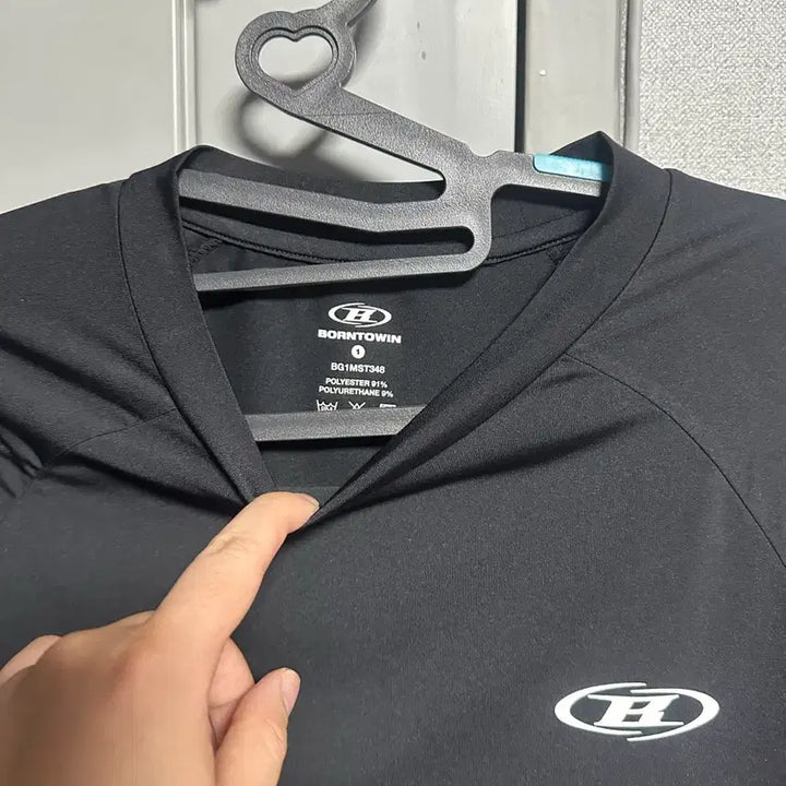 [SOLD OUT] 본투윈 머슬핏 반팔 1사이주