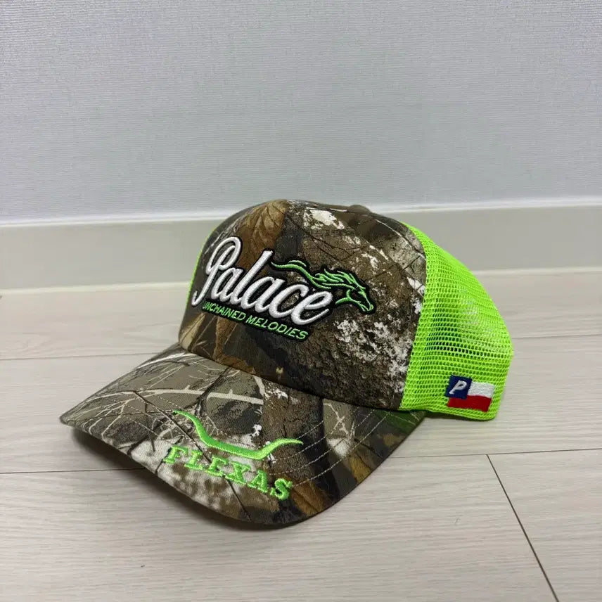 [BUNJANG] Palace Real Tree Trucker Cap / 팔라스 리얼트리 트러커캡