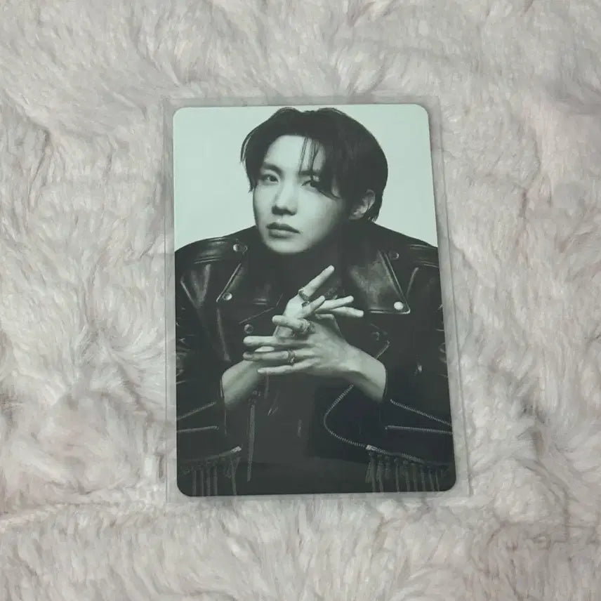 [SOLD OUT] 방탄 호석 제이홉 아리랑 팝업 특전 포카