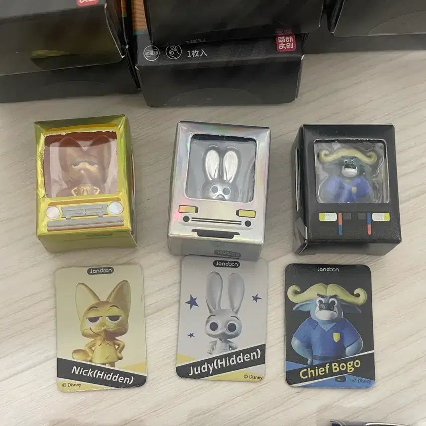 [BUNJANG] Jandoon Zootopia Rice Grain Figure Set / (6개세트) Jandoon 주토피아 쌀알 피규어 히든 주디 닉 보고서장