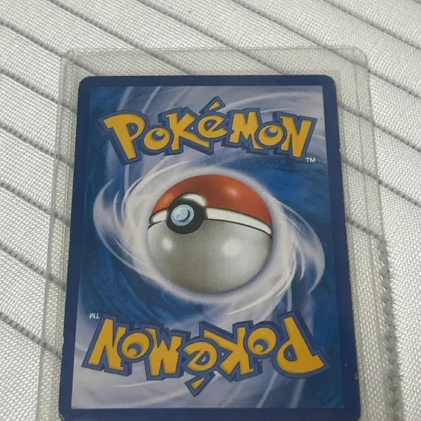 [BUNJANG] Pokemon TCG Reshiram R Legend Collection (Korean Edition) / 포켓몬TCG 제크로무 R 레전드 컬렉션(한글판)