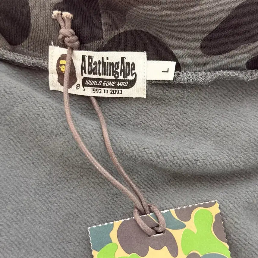[BUNJANG] A Bathing Ape Camo Shark Hoodie Black Grey L / 베이프 카모 샤크후드 흑계 L