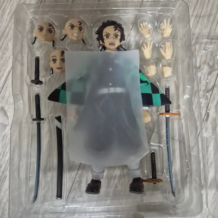 [BUNJANG] Bandai Tamashii Nations S.H.Figuarts Tanjiro Kamado / 9S Figure Set / shf 탄지로/9s