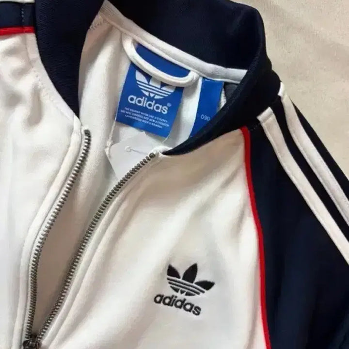 [BUNJANG] Adidas White Training Set Navy &amp; Red Color Block Rare Design New with Tags / 아디다스 희귀져지 팔아용