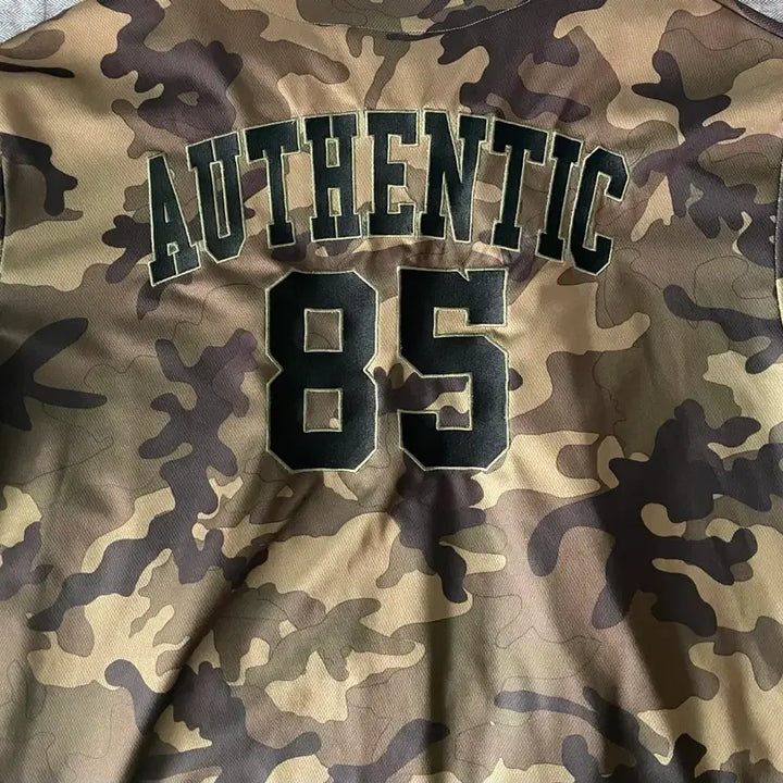 [BUNJANG] Born to Win Camo Baseball Short Sleeve Shirt XL / 본투윈 카모 베이스볼 반팔 셔츠