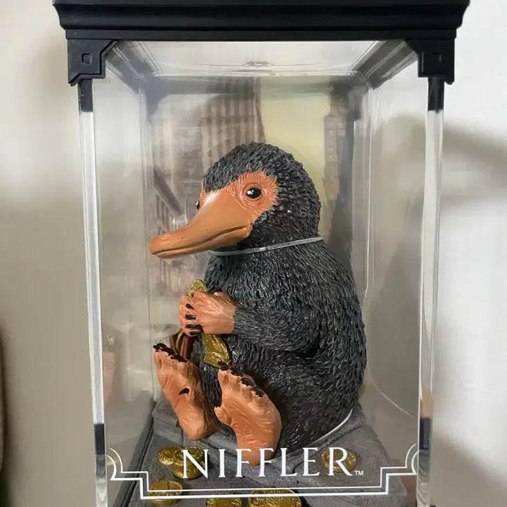 [BUNJANG] Harry Potter Fantastic Beasts Niffler Figure / 해리포터 신비한동물사전 노블컬렉션 니플러 피규어