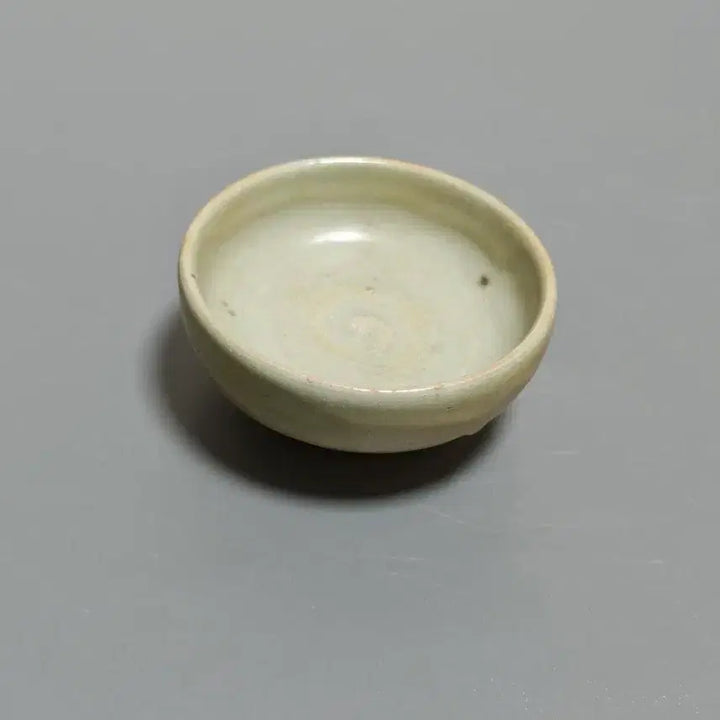 [BUNJANG] Yuan-Late Ming-Early Joseon Period White Porcelain Inner Spiral Pattern Bowl Teacup - Chinese Antique Porcelain / [진품] 출토품 원말 명초 백자 내저선문 완 찻잔 중국도자기 골동품
