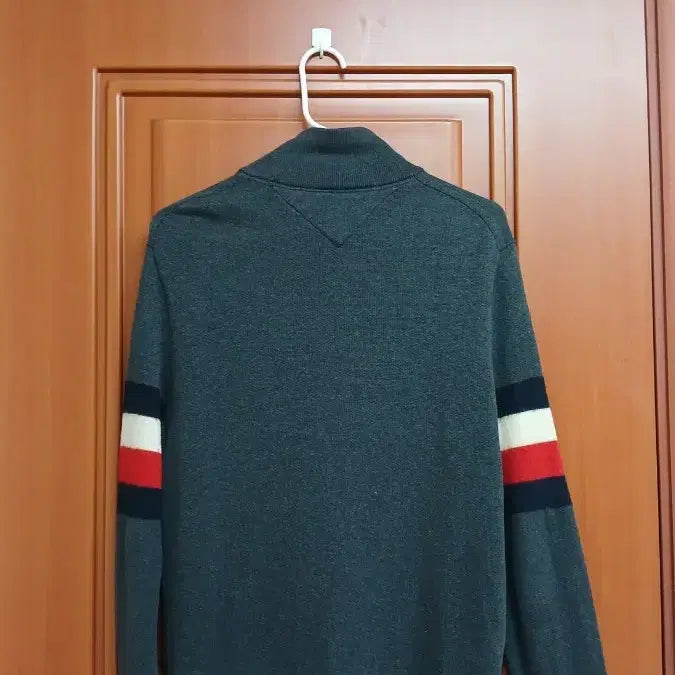 [SOLD OUT] 타미힐피거 집업 스웨터 M