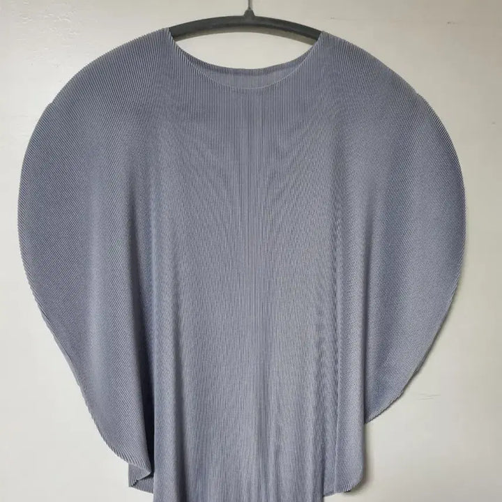 [SOLD OUT] 플리츠플리즈 이세이 미야케 APRIL 쿨그레이 미스트