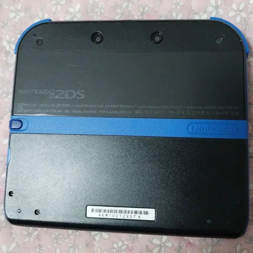 [SOLD OUT] 포켓몬스터Y dl 내장된 2DS 팝니다