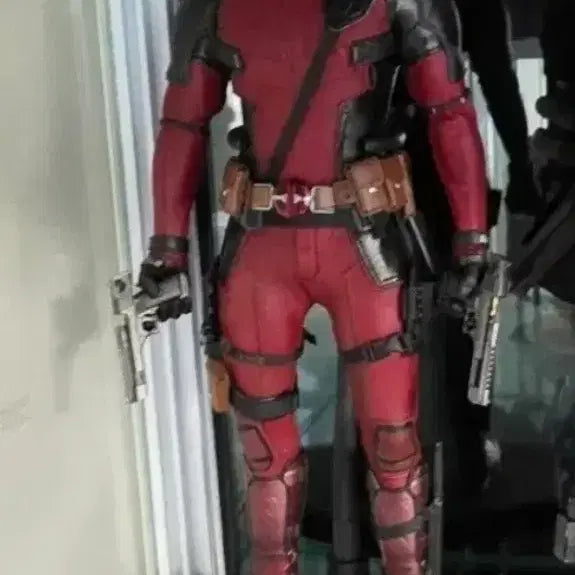 [BUNJANG] Hot Toys Deadpool 2 Figure / 핫토이 데드풀2 판매합니다