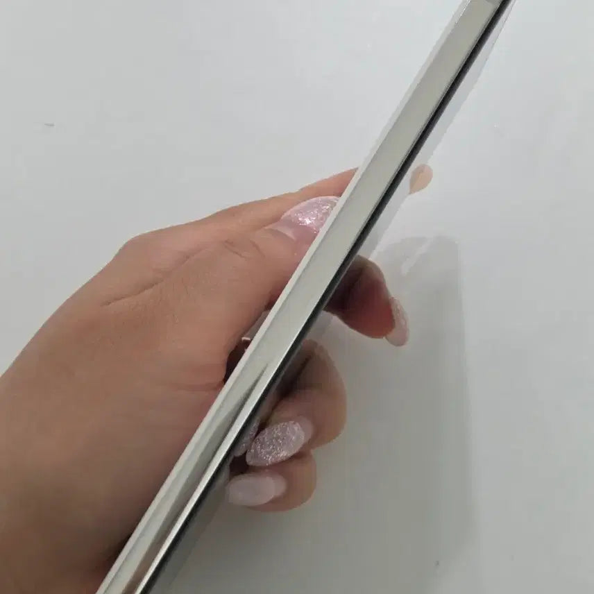 [BUNJANG] Samsung Galaxy S23 Ultra 256GB White (Used) / 갤럭시S23울트라 무잔상SS급 서울s23울트라 부산s23울트라 강원s23