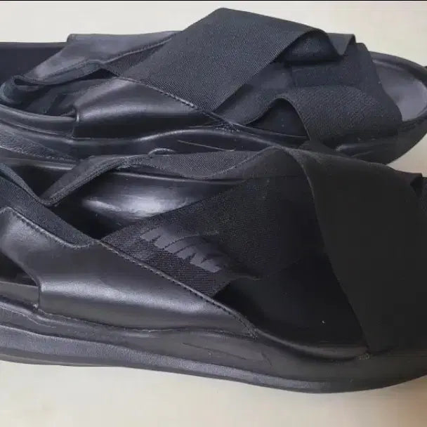 [SOLD OUT] 나이키 샌들 블랙