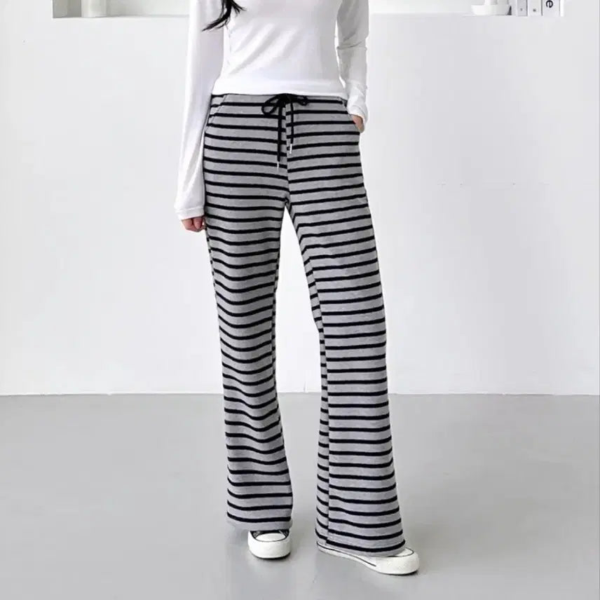 [SOLD OUT] 기모 부츠컷 밴딩 스트라이프 팬츠 ( 진회색 판매)