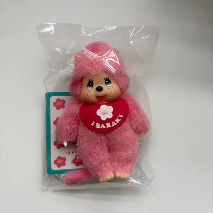 [BUNJANG] Monchhichi Ibaraki Plum Blossom Keychain / 몬치치 키링 지역한정 이바라키 매화