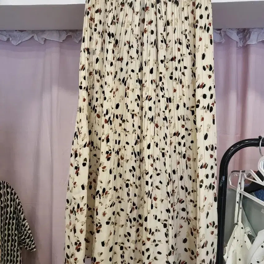 [SOLD OUT] 무늬원피스시폰