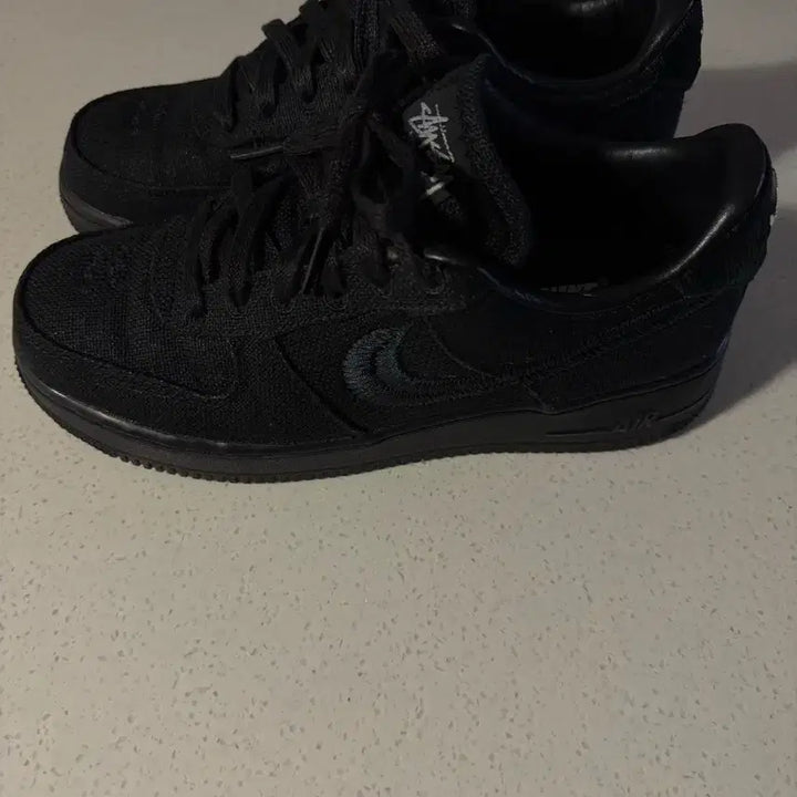 [BUNJANG] Nike x Stussy Air Force Fossil Black / (240) (새 상품) 나이키 x 스투시 에어포스 포실 블랙