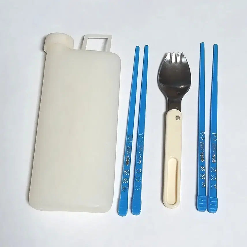 [BUNJANG] 1970s-1980s Retro Lunch Box Set with Water Bottle, Chopsticks, and Spoon/Fork Utensil / 옛날 도시락통의 물통 젓가락 포크숟가락 1970년대 80년대 레트로 도시락가방