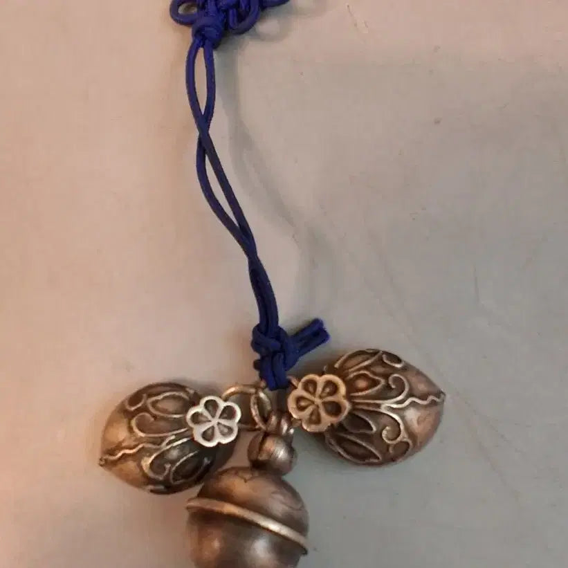 [BUNJANG] Silver Lily of the Valley Gourd Norigae / 은방울 은표주박 노리개