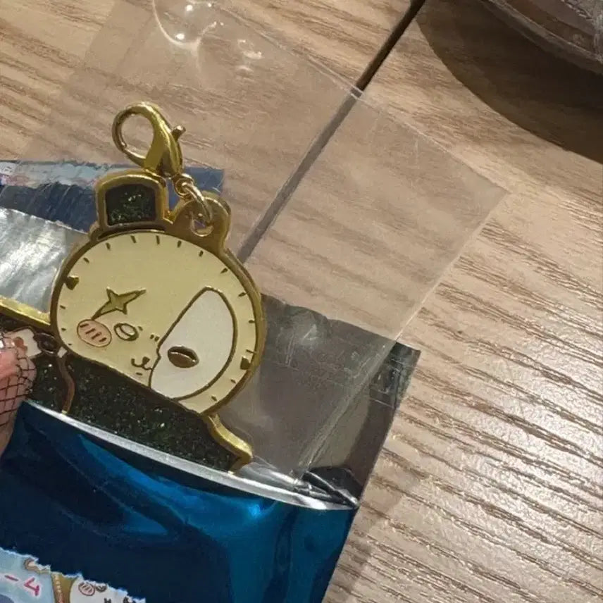 [BUNJANG] Chiikawa Racco Charm Metal Keyring / 초매지컬 치이카와 랏코 참 메탈키링