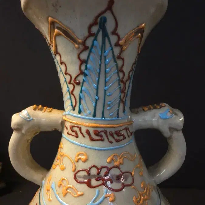 [BUNJANG] Joseon Dynasty Celadon Porcelain Vase with Fish and Water Plant Motif / 260620-2 법화체 수초어문 양이옥호춘병