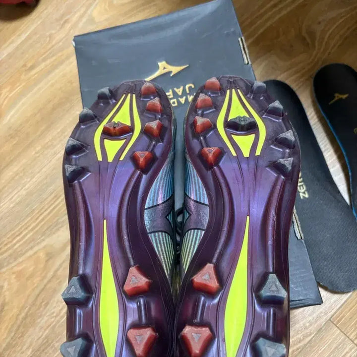[BUNJANG] Mizuno Alpha II JPN FG 245 Soccer Cleats / 미즈노 알파 II JPN 245 축구화 FG