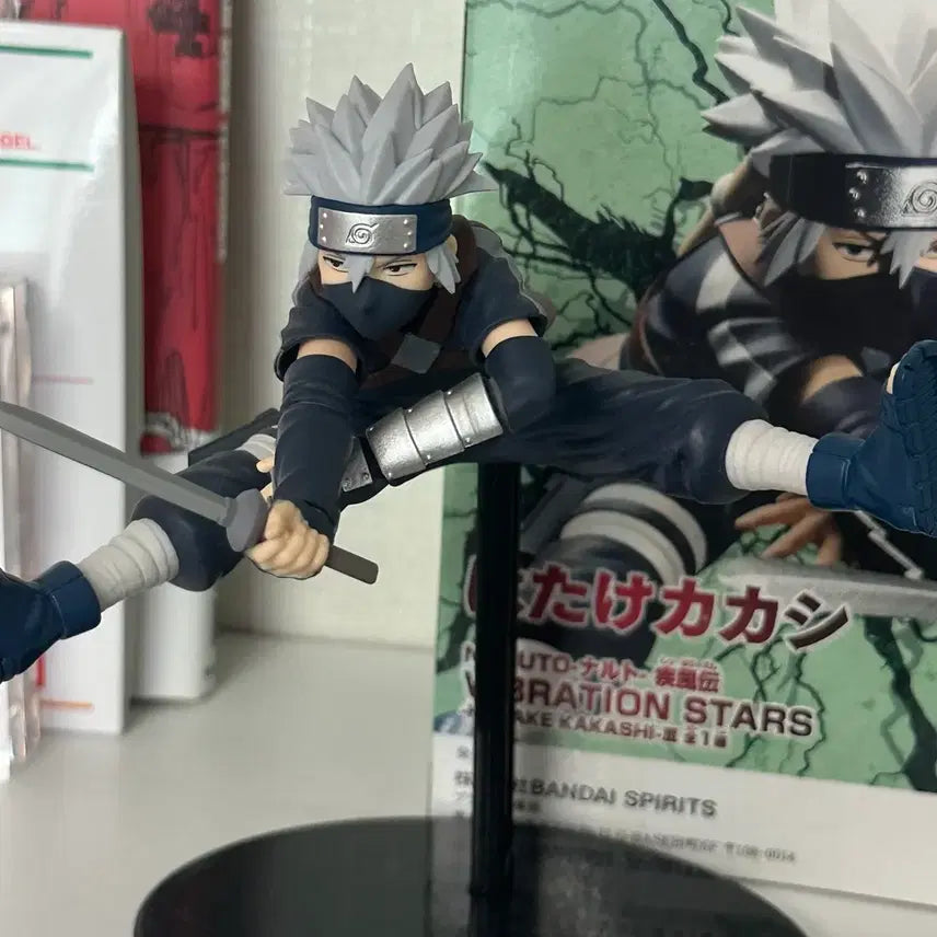 [BUNJANG] Naruto Hatake Kakashi Childhood Vibration Stars Figure / 나루토 하타케 카카시 유년기 치비 반프레스토 바이브레이션스타즈 피규어
