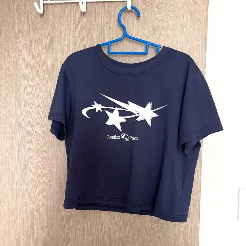 [BUNJANG] Someplace Cropped Short Sleeve T-Shirt Navy / (정가32,000)썸플레이스 크롭 반팔 티셔츠 네이비